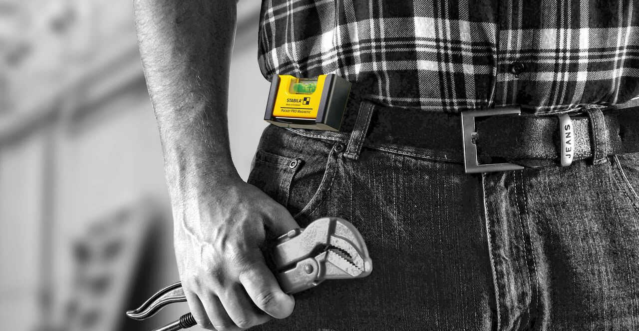 STABILA 17768 Pro Magnetic Pocket Spirit Level and Belt Clip Holder